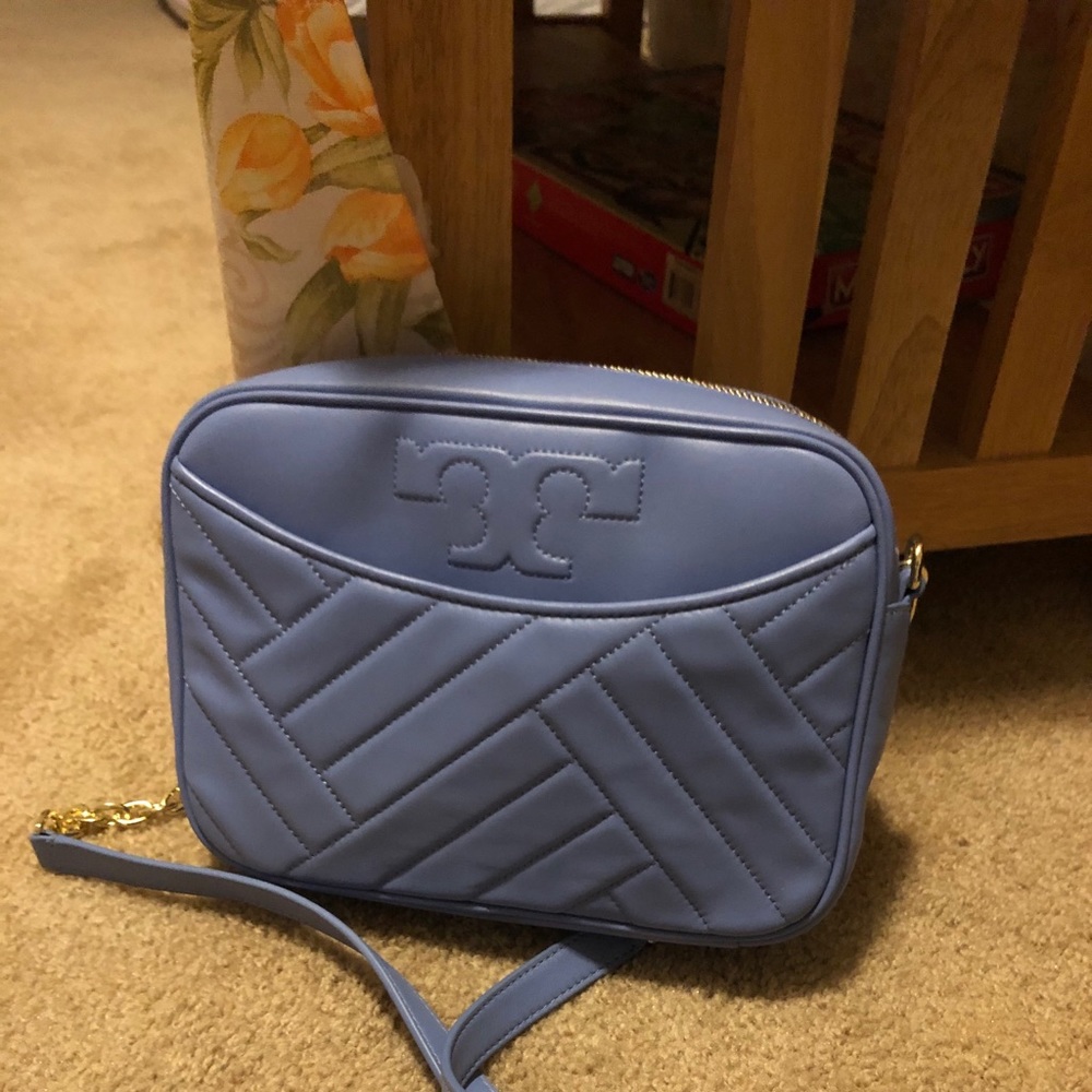Tory Burch crossbody non adjustable strap